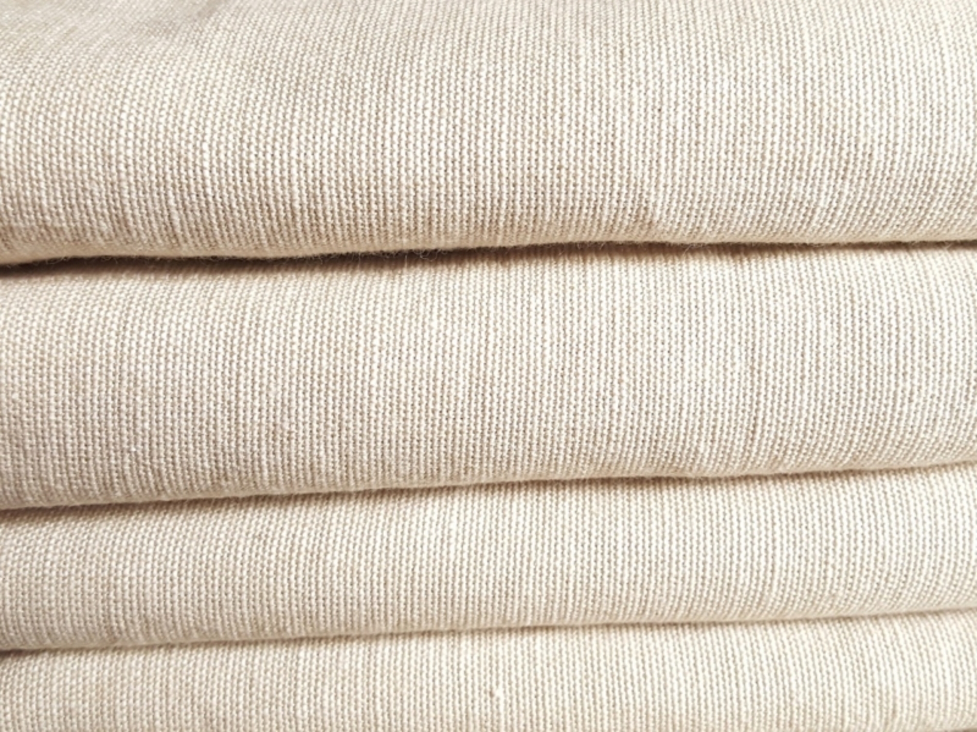woven-2607344_1280-800x599.jpg