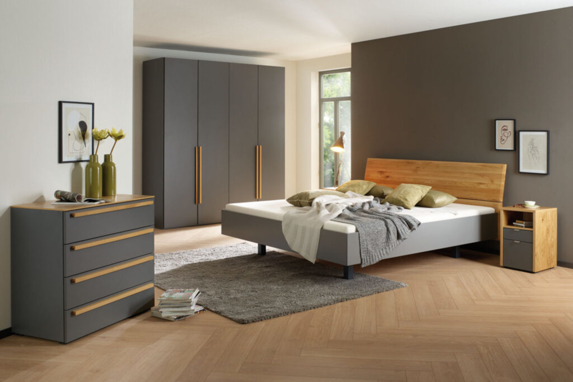 Reichert Bett aus massiver Buche mit Komforthöhe und natürlicher Maserung