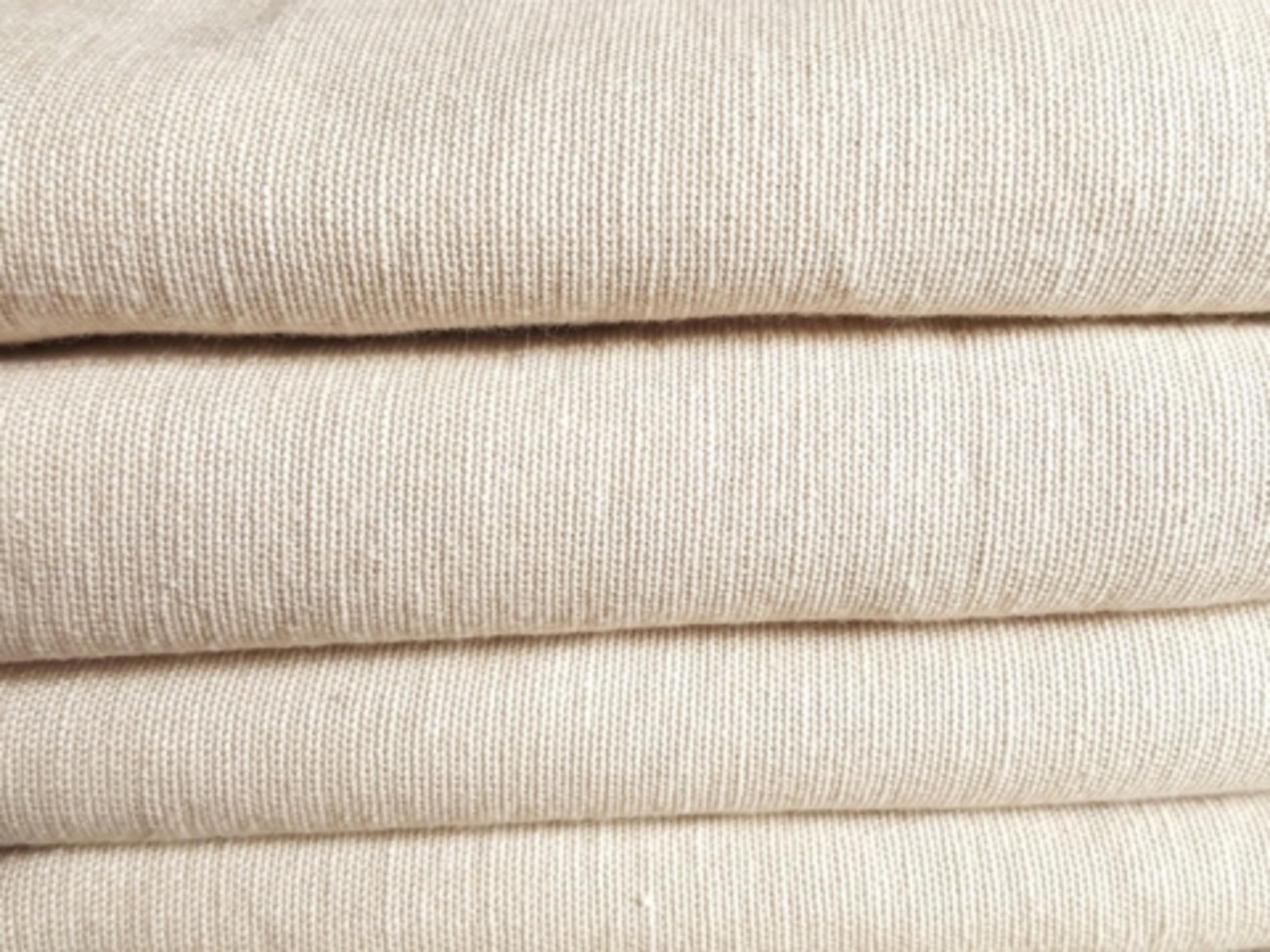 woven-2607344_1280-480x360.jpg